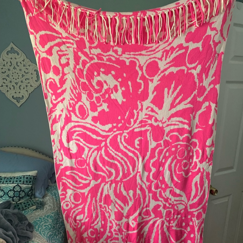 Gift with purchase Lilly Pulitzer blanket